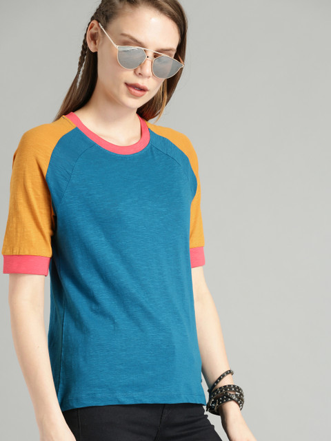 

Roadster Women Blue Solid Round Neck T-shirt