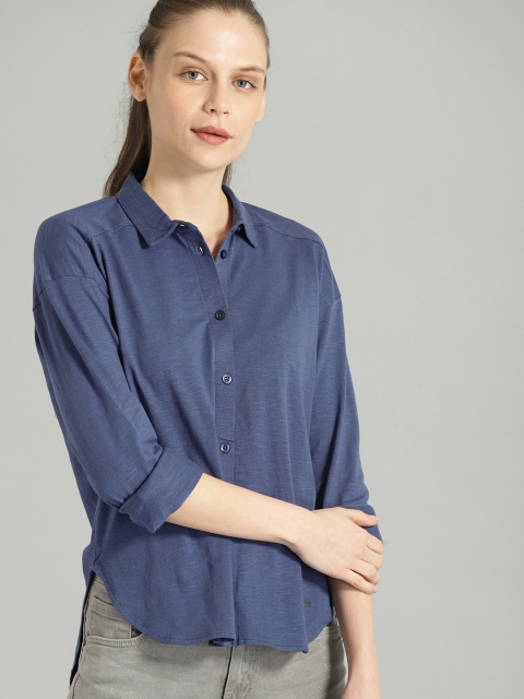 

The Roadster Lifestyle Co Women Blue Regular Fit Solid Casual Shirt