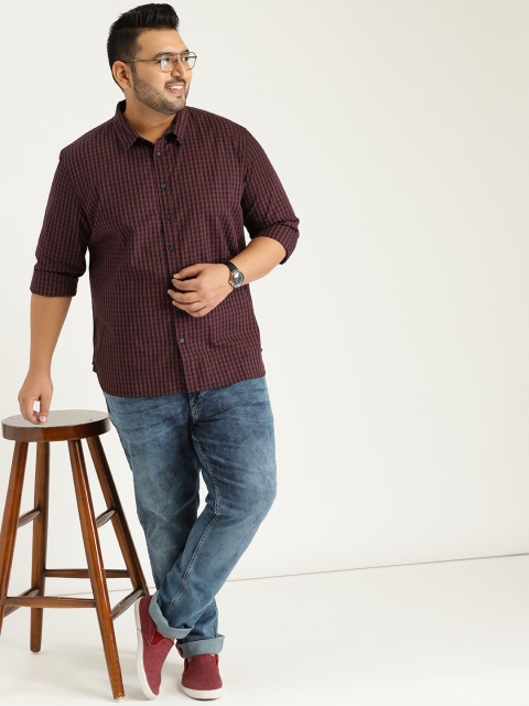 

Sztori Plus Size Men Red Black Checked Casual Shirt