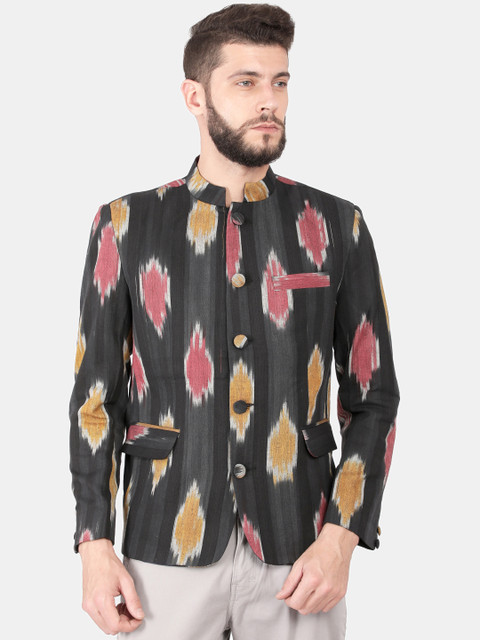 

Svanik Men Black & Red Ikat Printed Bandhgala Slim-Fit Blazer