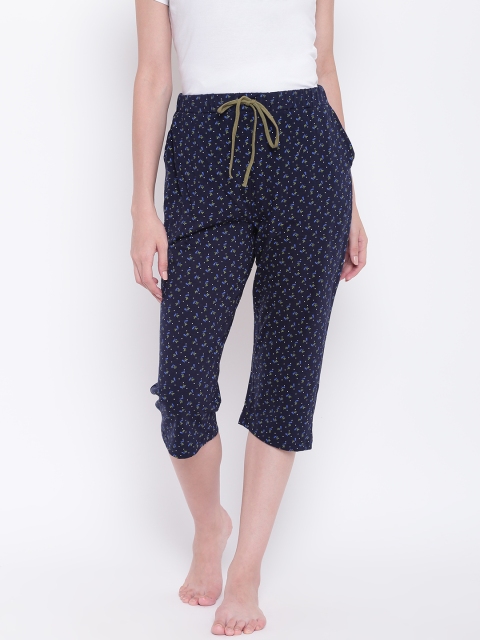 

9teenAGAIN Women Navy Blue & Green Printed Regular Fit Lounge Capris 1SS17-2083-SP1