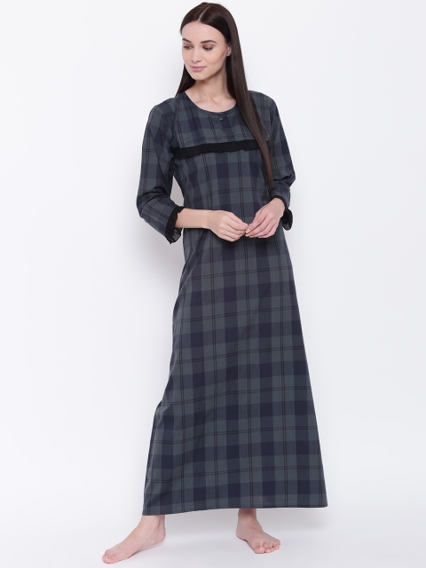 

9teenAGAIN Green & Black Checked Nightdress 3AW17-1489-N1