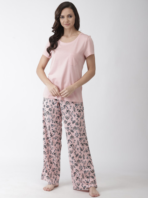 

Marks & Spencer Women Pink & Navy Blue Solid Nightsuit