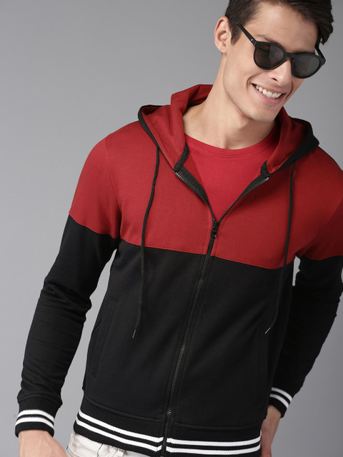 

HERE&NOW Men Black & Maroon Colourblocked Hooded Sweatshirt