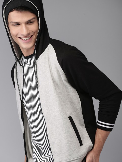 

HERE&NOW Men Grey & Black Solid Hooded Sweatshirt