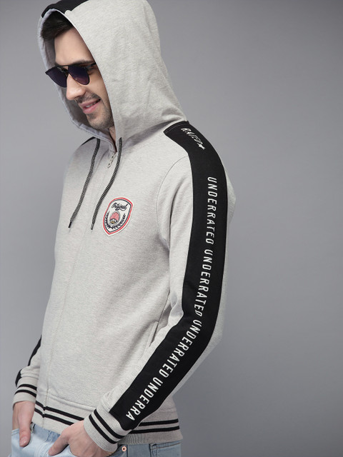 

HERE&NOW Men Grey Solid Hooded Sweatshirt