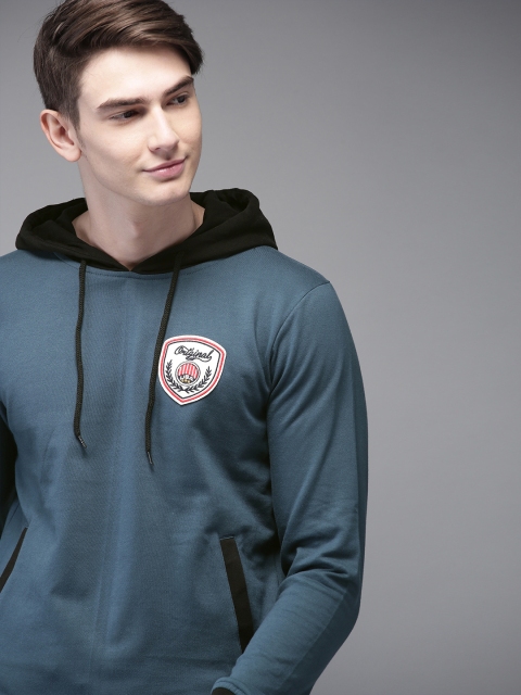 

HERE&NOW Men Teal Blue Solid Hooded Sweatshirt