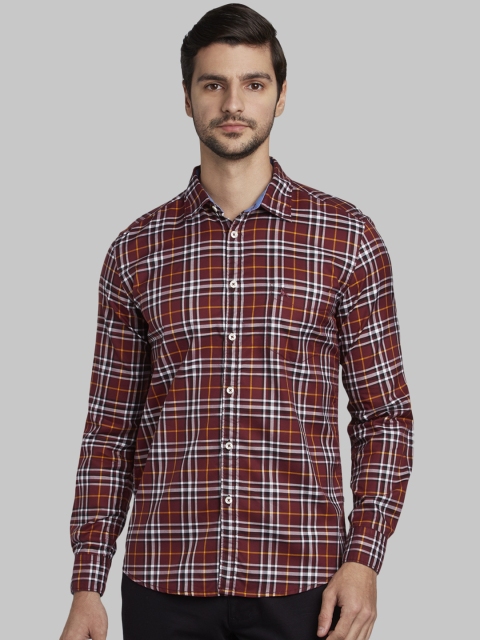 

Parx Men Maroon & White Slim Fit Striped Casual Shirt