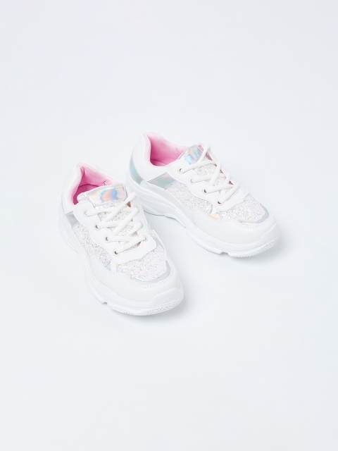 

Fame Forever by Lifestyle Girls White Sneakers