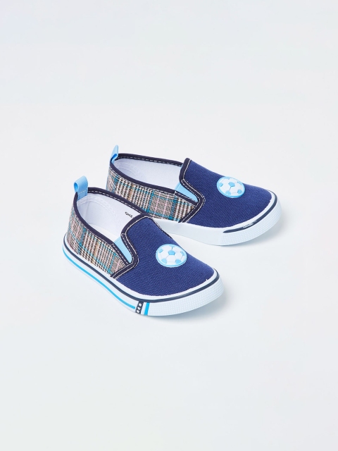 

Fame Forever by Lifestyle Boys Navy Blue Printed Slip-On Sneakers