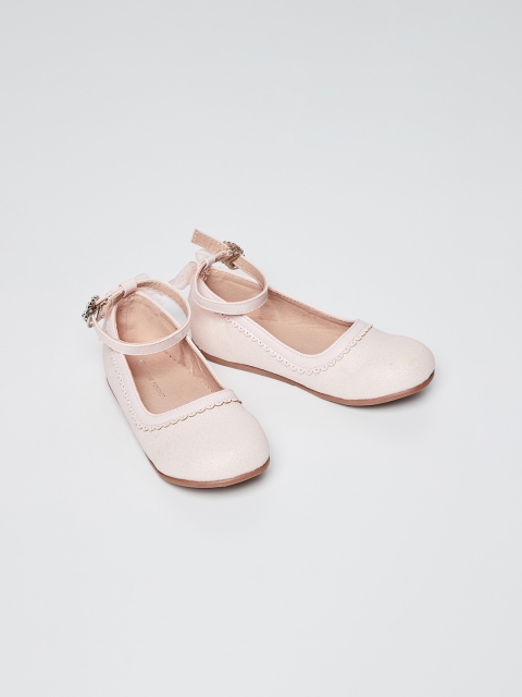 

Fame Forever by Lifestyle Girls Pink Solid Ballerinas