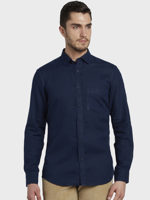 

ColorPlus Men Navy Blue Tailored Fit Solid Linen Casual Shirt