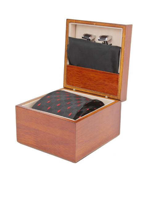 

Alvaro Castagnino Black Tie, Cufflinks & Pocket Square Set