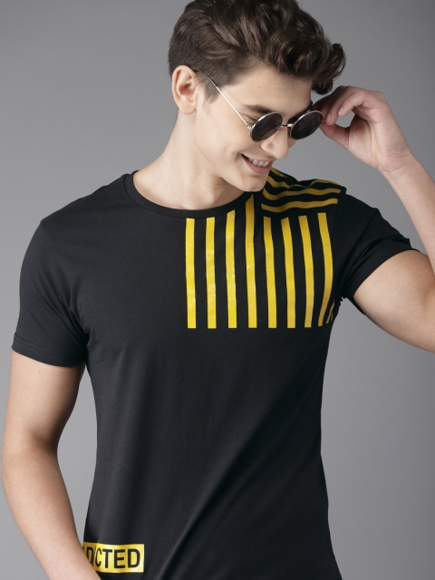 

HERENOW Men Black Yellow Printed Round Neck Pure Cotton T-shirt