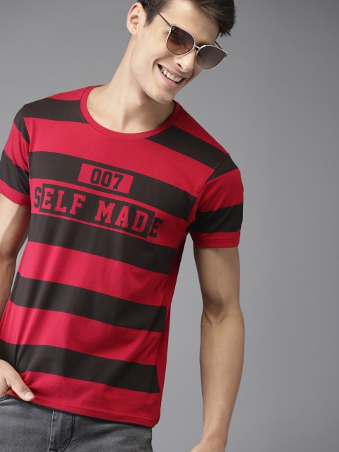 

HERE&NOW Men Red & Black Printed Round Neck T-shirt