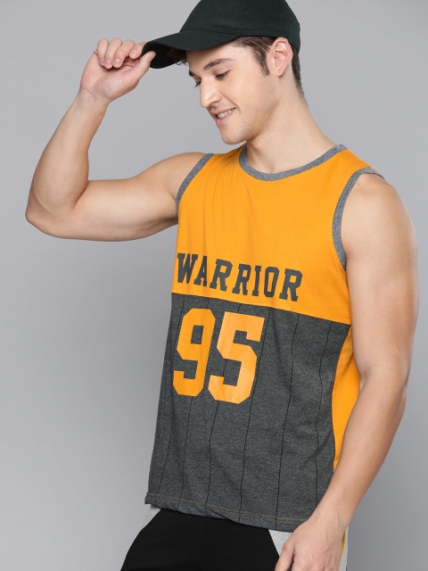 

HERE&NOW Men Charcoal Grey & Mustard Yellow Colourblocked Round Neck T-shirt