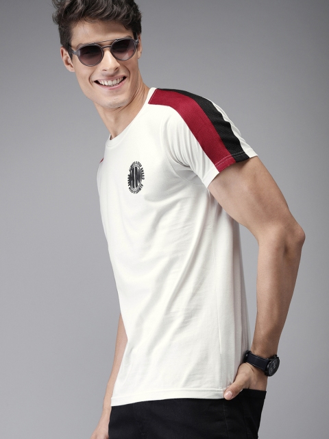 

HERE&NOW Men White Solid Round Neck T-shirt