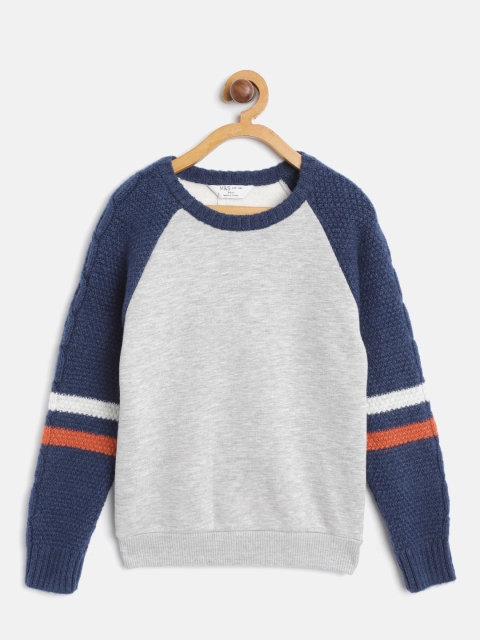 

Marks & Spencer Boys Grey Melange & Navy Blue Solid Sweatshirt