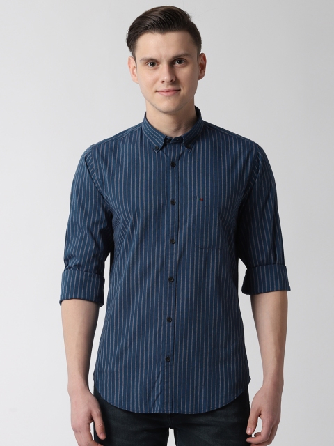 

Peter England Casuals Men Navy Blue Regular Fit Striped Casual Shirt
