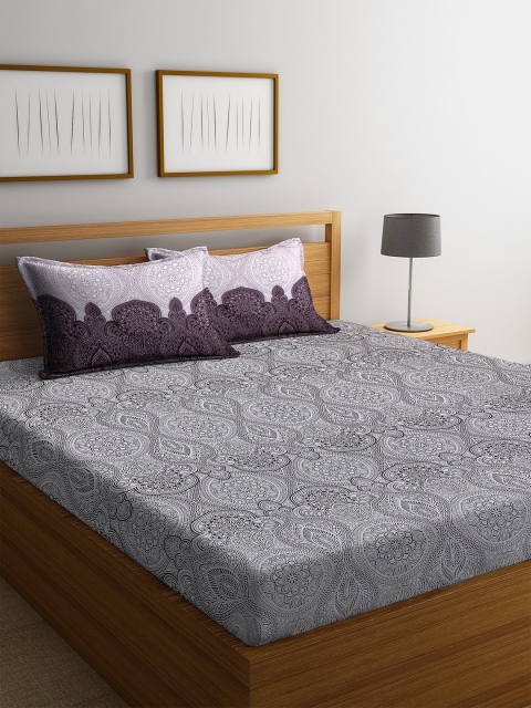 

SPACES Black & Off-White Ethnic Motifs 144 TC Cotton 1 King Bedsheet with 2 Pillow Covers