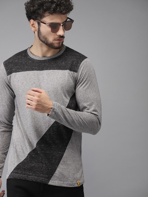 

Campus Sutra Men Grey Colourblocked Round Neck T-shirt