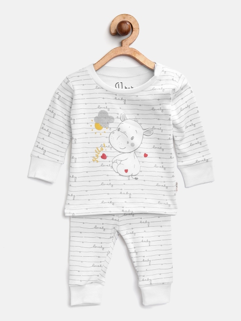 

Gini and Jony Girls White & Grey Printed T-shirt with Pyjamas