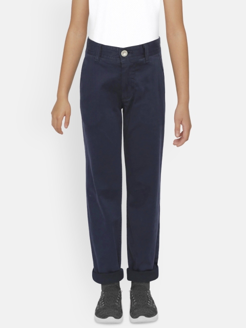 

Tommy Hilfiger Boys Navy Blue Regular Fit Solid Chinos