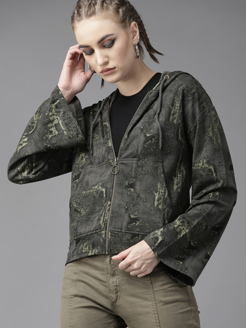 

The Roadster Lifestyle Co Women Charcoal Grey & Olive Green Printed Hooded Sweatshirt