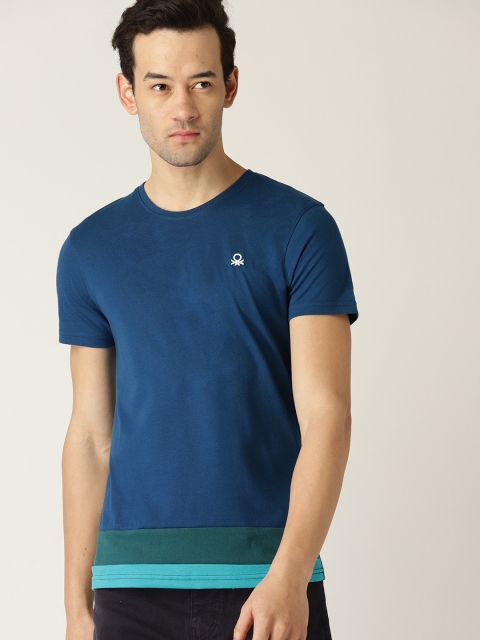 

United Colors of Benetton Men Blue Solid Round Neck T-shirt
