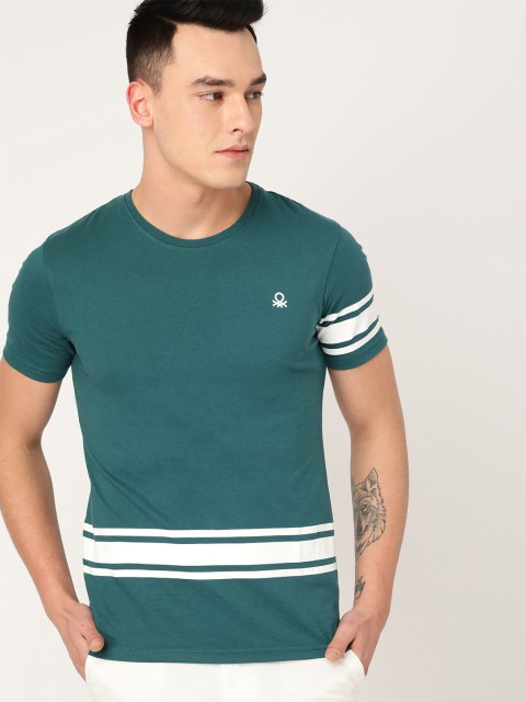 

United Colors of Benetton Men Teal Green Solid Round Neck T-shirt