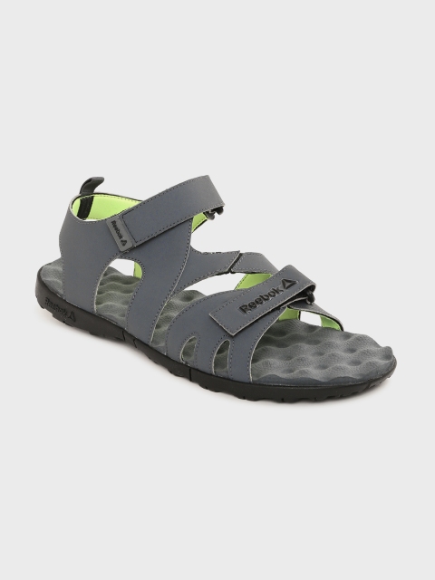 

Reebok Men Grey Trail Striker LP Sports Sandals