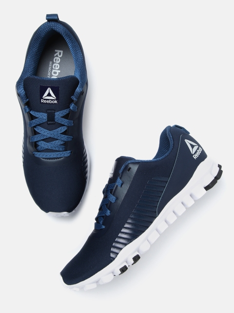 

Reebok Men Navy Blue Solid ESOTERRA FLEX LP Running Shoes