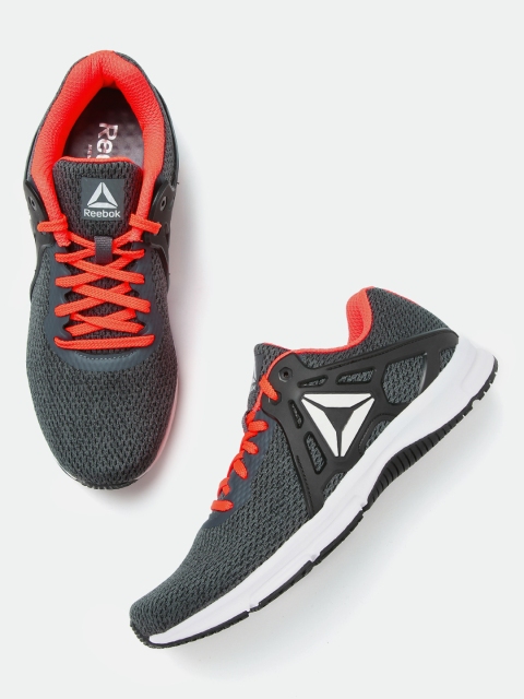 

Reebok Men Charcoal Grey Hex Lite LP Running Shoes