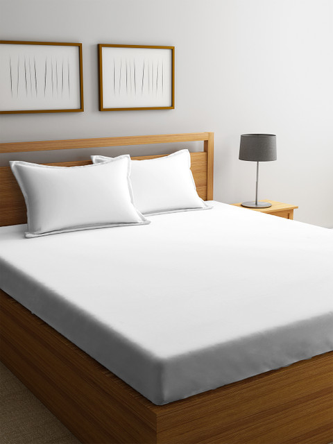

SPACES Off-White Solid 300 TC Cotton 1 Queen Bedsheet with 2 Pillow Covers