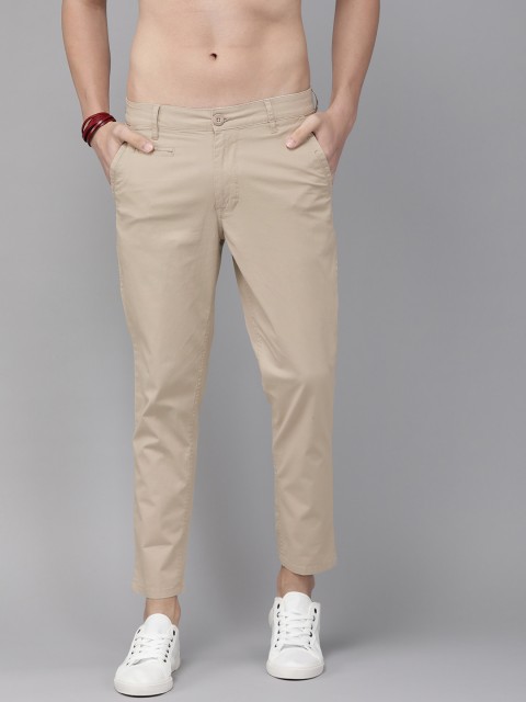

Roadster Men Beige Regular Fit Solid Chinos