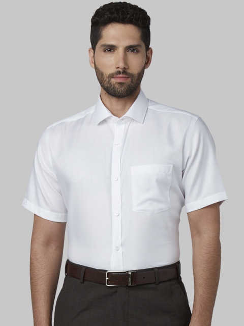 

Park Avenue Men White Regular Fit Solid Formal Shirt