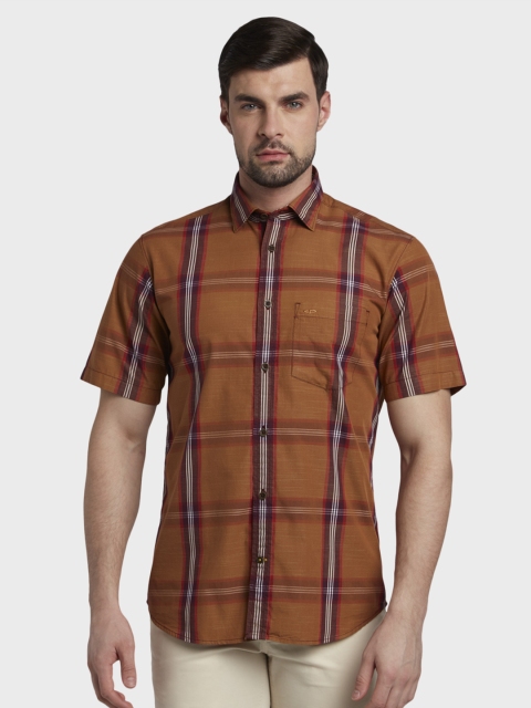 

ColorPlus Men Brown & White Tailored Fit Checked Casual Shirt