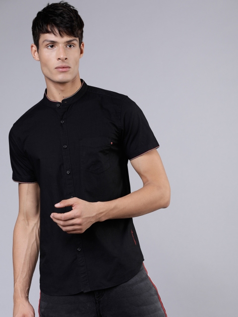 Men Black Slim Fit Solid Casual Shirt