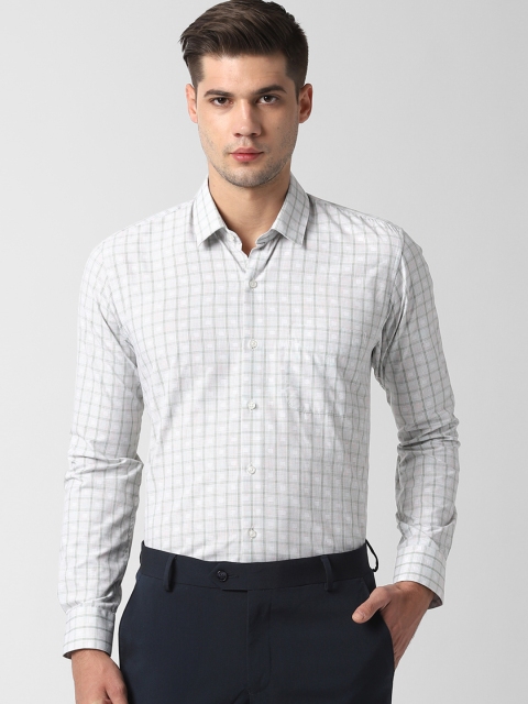 

Peter England Men White Regular Fit Checked Formal Shirt