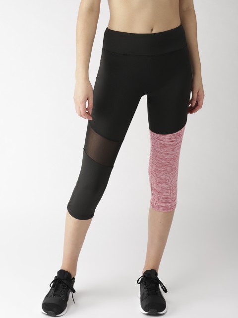 

Chkokko Women Black & Pink Slim Fit High-Rise Colourblocked Yoga Capris