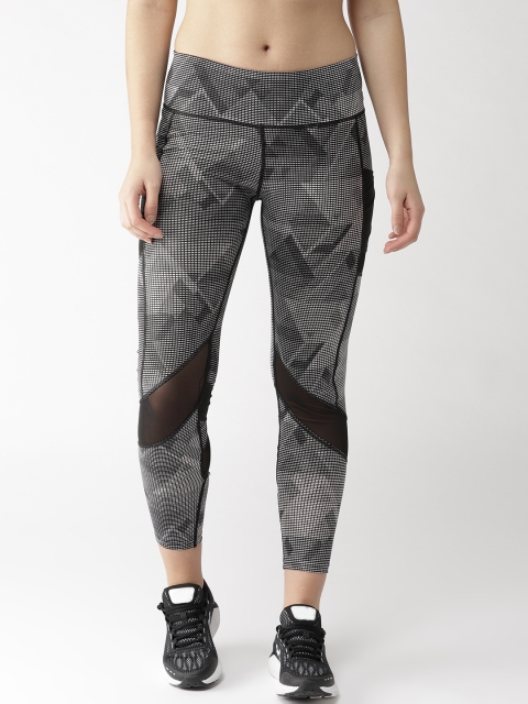 

Chkokko Women Black & Off-White Checked Yoga Tights