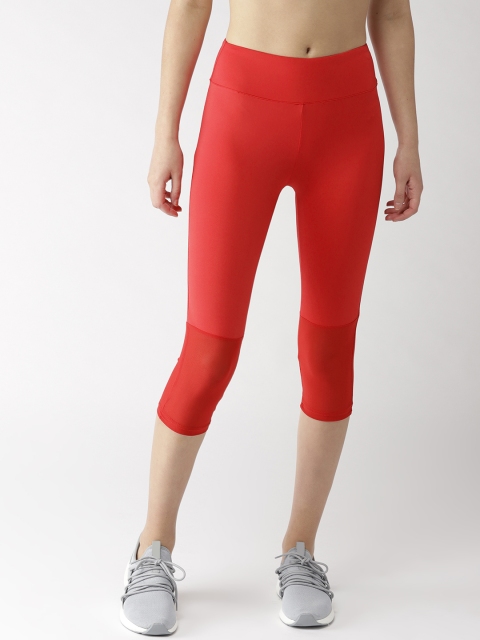 

Chkokko Women Red Solid Slim Fit High Waist Yoga Capris
