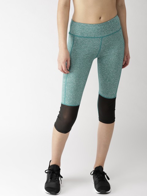 

Chkokko Women Green & Black Slim Fit High-Rise Colourblocked Yoga Capris