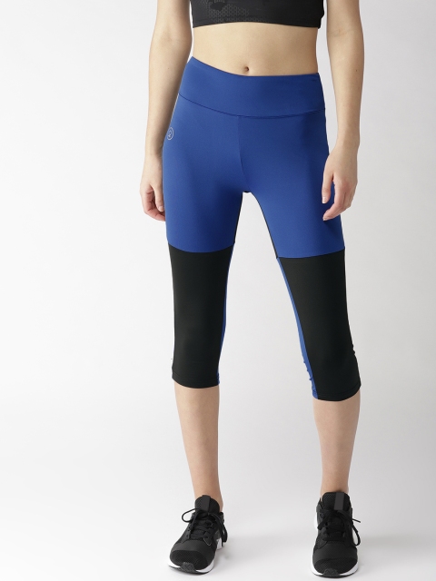 

Chkokko Women Blue & Black Colourblocked Slim Fit Capris