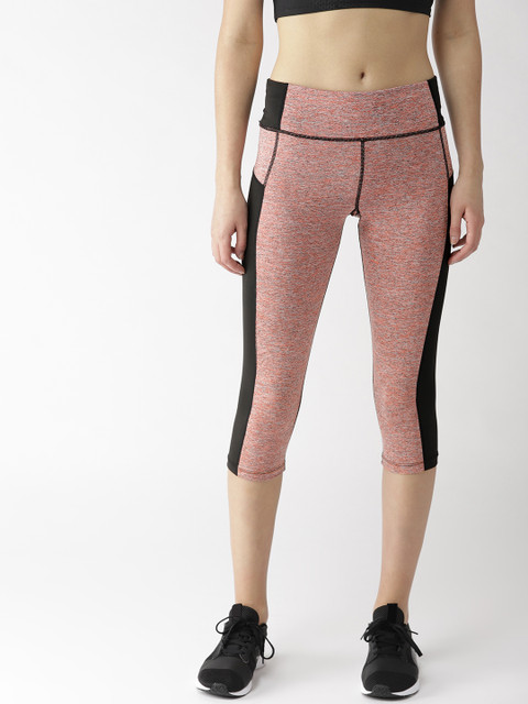 

Chkokko Women Pink & Black Solid Slim Fit Capris