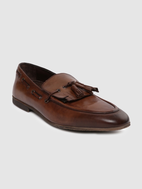 

Tresmode Men Brown Leather Semi-Formal Loafers