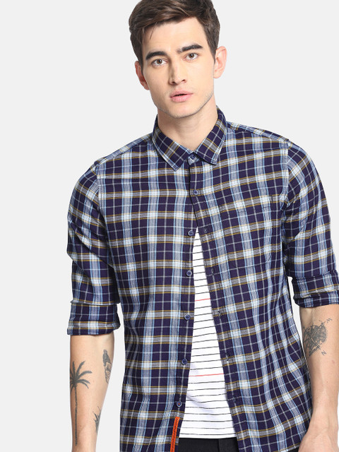 

SINGLE Men Blue Regular Fit Checked Casual Shirt