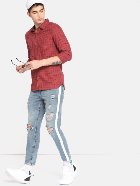 

SINGLE Men Rust Red & Navy Blue Checked Casual Shirt