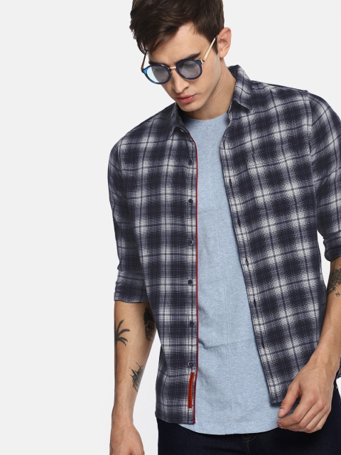 

SINGLE Men Navy Blue & Grey Slim Fit Checked Casual Shirt