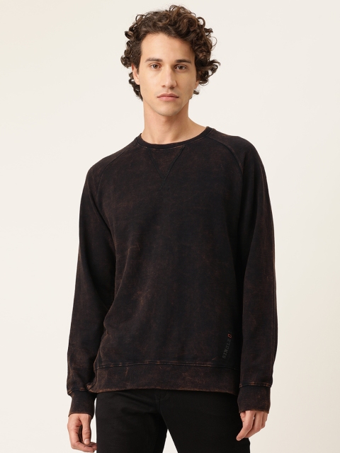 

SINGLE Men Charcoal Grey Solid Sweatshirt